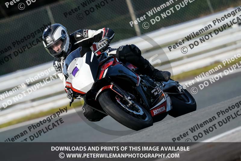 anglesey;brands hatch;cadwell park;croft;donington park;enduro digital images;event digital images;eventdigitalimages;mallory;no limits;oulton park;peter wileman photography;racing digital images;silverstone;snetterton;trackday digital images;trackday photos;vmcc banbury run;welsh 2 day enduro